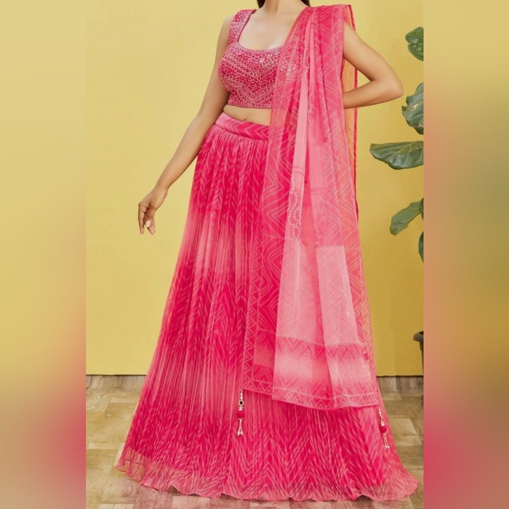 Elegant Pink Women's Skirt